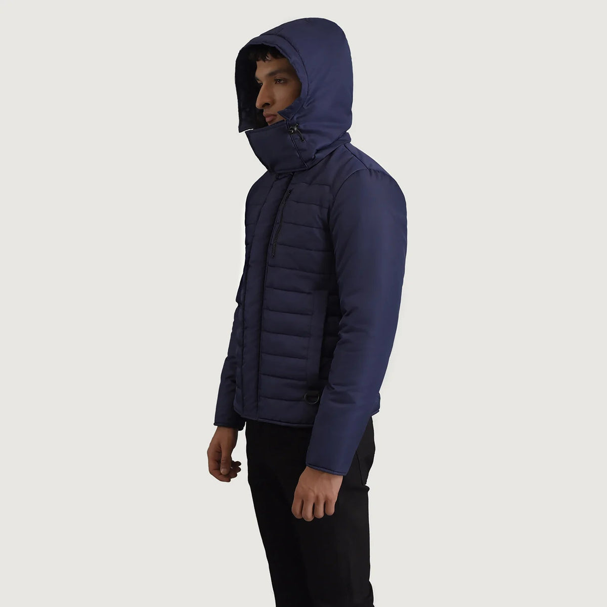 
Blue Full-Grain Leather Hooded Jacket - 어깨 라인과 깔끔한 밑단이 돋보이는 뒷면 뷰