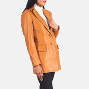 
Tan Brown Sheepskin leather Blazer - 어깨 라인과 깔끔한 밑단이 돋보이는 뒷면 뷰