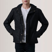 Marlo 블랙 Canvas Hooded Work 가죽 자켓 남성용 For Men in Black Waxed Cotton Canvas - Front Profile View &amp; Tailored Silhouette | Buy Online