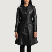 Close-Up Detail of Notch &amp; Button Hardware on Women's Moonlight 블랙 가죽 트렌치 코트 여성용
