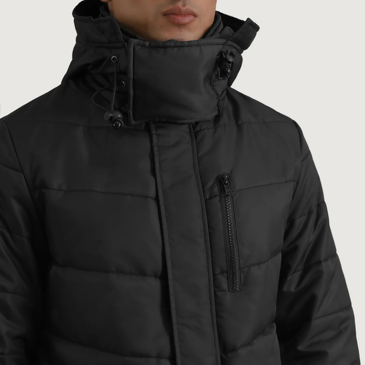 
내부 라이닝 뷰 Showing Quilted Viscose Lining & 내부 수납 포켓 2개