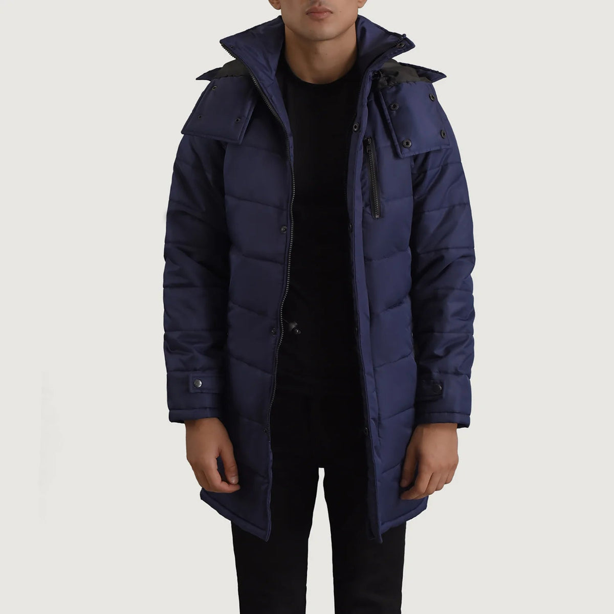 
Moore 블루 Hooded Parka 남성용 in Blue Full-Grain Leather - 정면 스타일 및 테일러드 실루엣 | 공식 온라인 스토어 구매