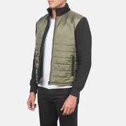 
Green & Black Nylon (Torso) &Amp; Knitted Fabric (Sleeves) Winter Jacket - 어깨 라인과 깔끔한 밑단이 돋보이는 뒷면 뷰