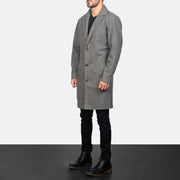 
Grey Synthetic Wool Trench Coat - 어깨 라인과 깔끔한 밑단이 돋보이는 뒷면 뷰