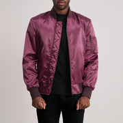 Quinton MA-1 Maroon 가죽 봄버 자켓 남성용 - Lateral Side Profile View Showing Sleeve Cut &amp; Athletic Taper Fit