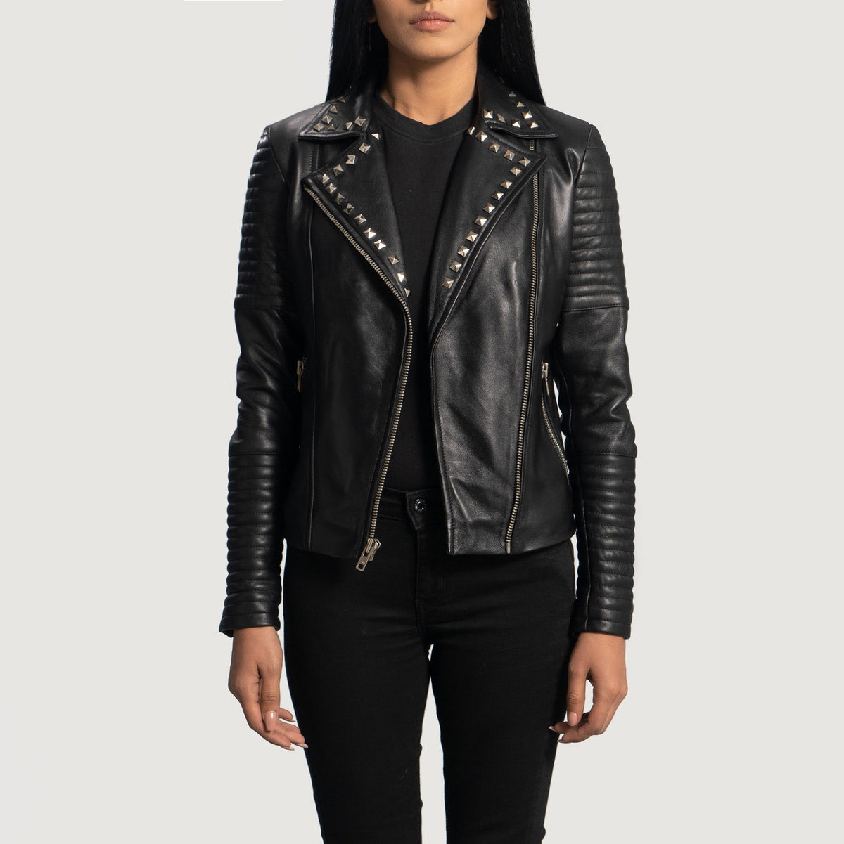 Women's Sally Mae Studded 블랙 가죽 라이더 자켓 여성용 - Lateral Side Profile View Showing Sleeve Cut &amp; Athletic Taper Fit