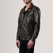 Sean 브라운 Leather Classic 가죽 자켓 남성용 For Men - Lateral Side Profile View Showing Sleeve Cut &amp; Athletic Taper Fit