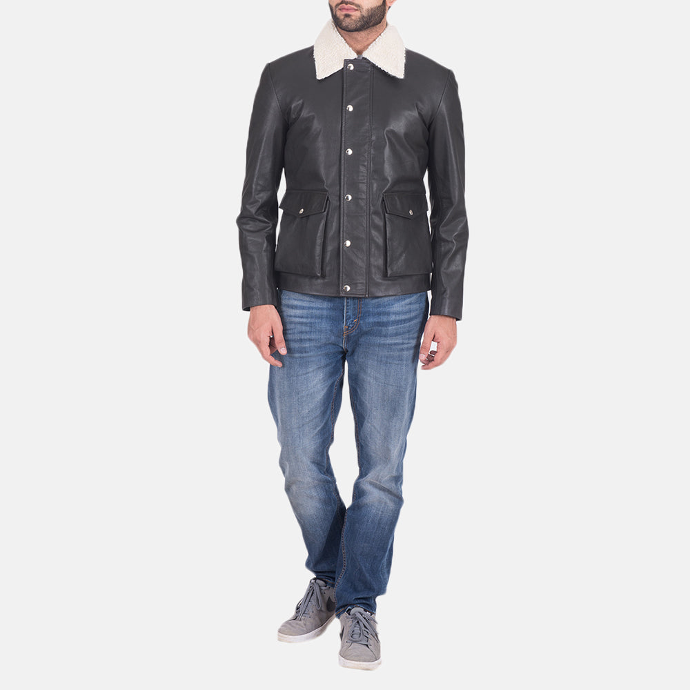 
클로즈업 상세 of Shirt style Faux Shearling Collar & Zipper + Button Flap Hardware on Snow Cole 블랙 가죽 자켓 남성용