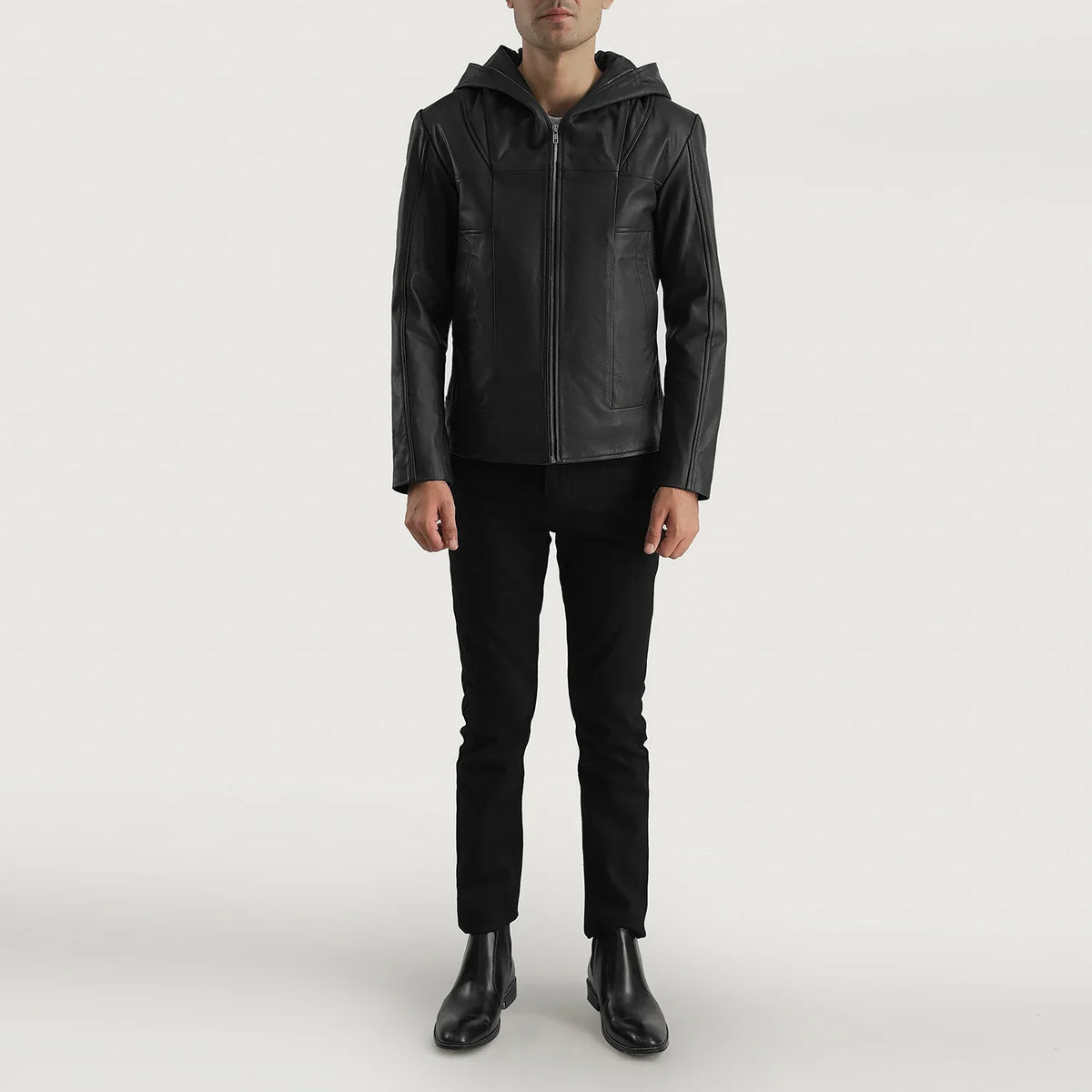 
클로즈업 상세 of Hooded & Zipper Hardware on Spratt 블랙 Hooded 가죽 자켓 남성용