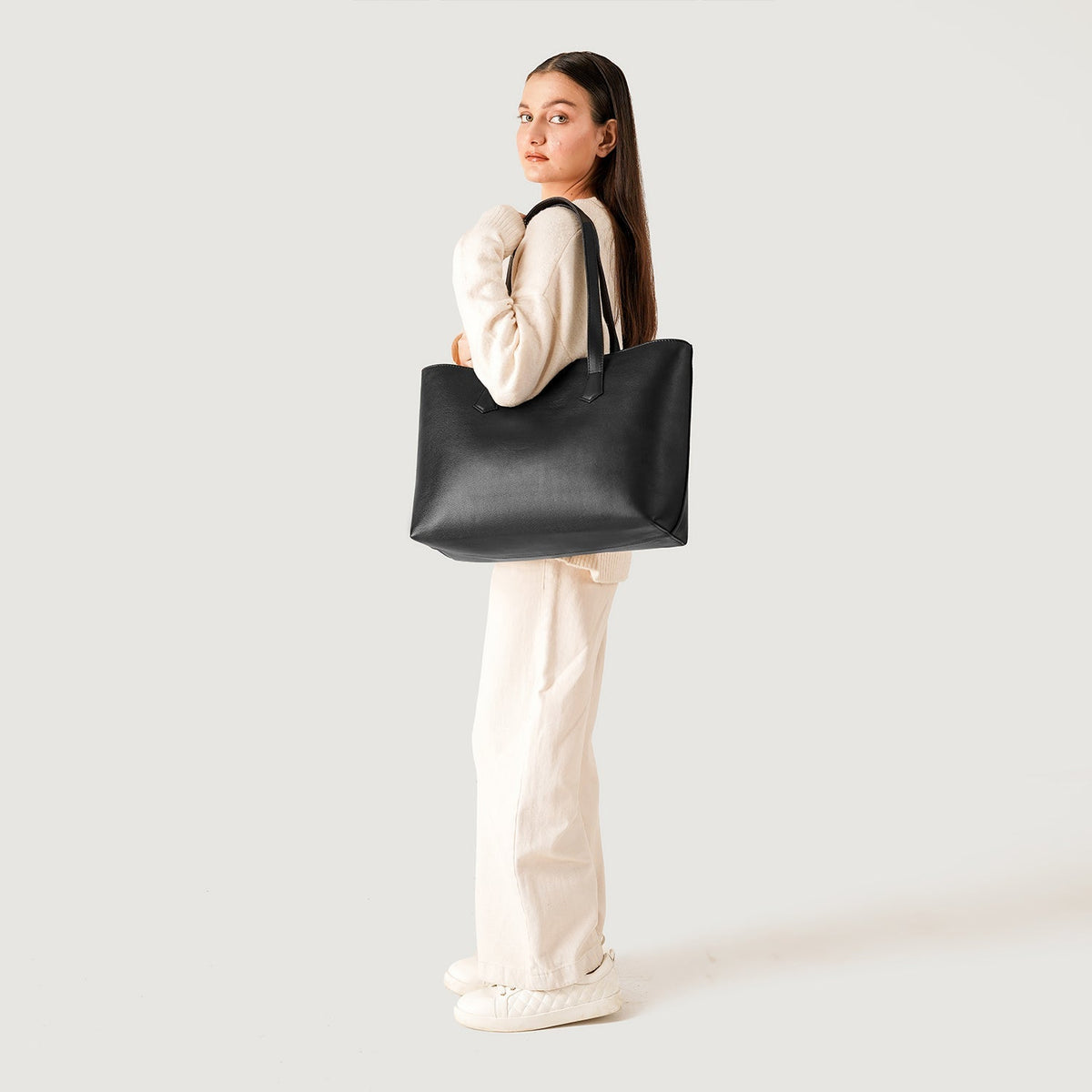 
The Bianca 가죽 토트백 – alternate product view 2