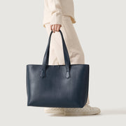 
The Bianca 가죽 토트백 – alternate product view 2