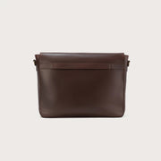 
The Carismatico Vintage Brown Leather Messenger Bag For Men & Women - 수납 깊이와 확장 용량을 보여주는 측면 뷰