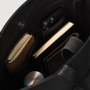 
The Poet 가죽 토트백 – alternate product view 8