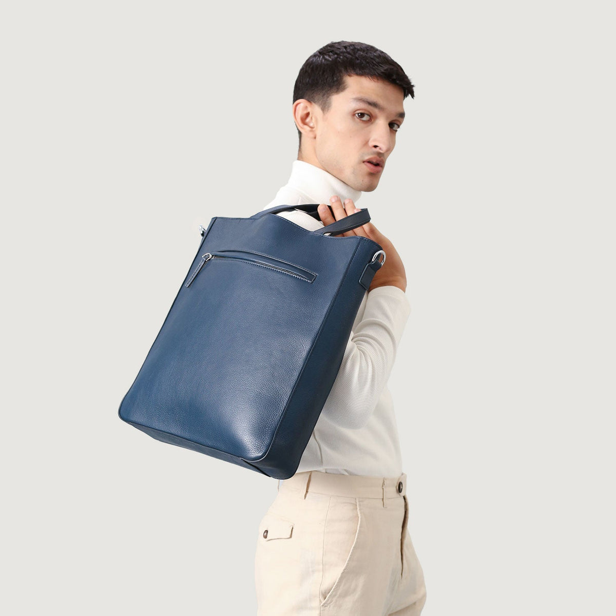 
The Poet 가죽 토트백 – alternate product view 5