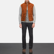 Men's Tony 브라운 Suede Vest 남성용 - Lateral Side Profile View Showing Sleeve Cut &amp; Athletic Taper Fit
