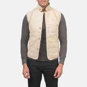
Tony Off-White Suede Vest 남성용 남성용 in Off-White Goatskin Suede - 정면 스타일 및 테일러드 실루엣 | 공식 온라인 스토어 구매