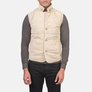 
클로즈업 상세 of Notch with removable throat latch & Button Hardware on Tony Off-White Suede Vest 남성용 남성용