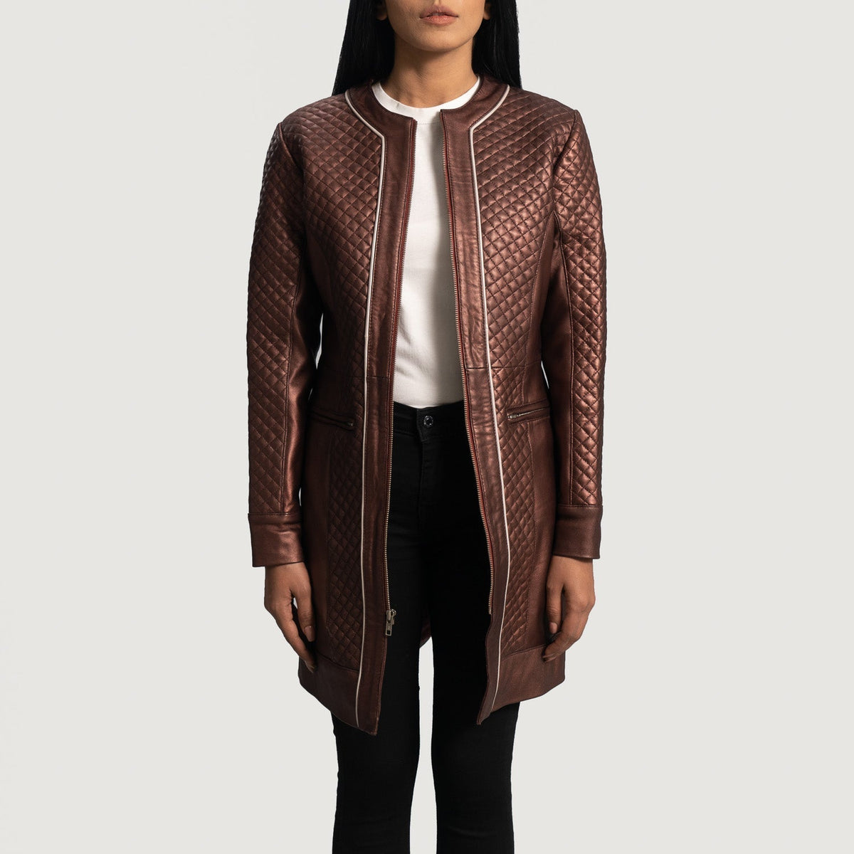 
Trudy Lane 퀼팅 마룬 가죽 코트 여성용 in Maroon Sheepskin Leather - 정면 스타일 및 테일러드 실루엣 | 공식 온라인 스토어 구매