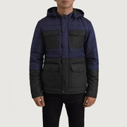 
클로즈업 상세 of Classic Collar & Heavy-Duty Zipper Hardware on Wayne 블랙 & 블루 Hooded Puffer 가죽 자켓 남성용
