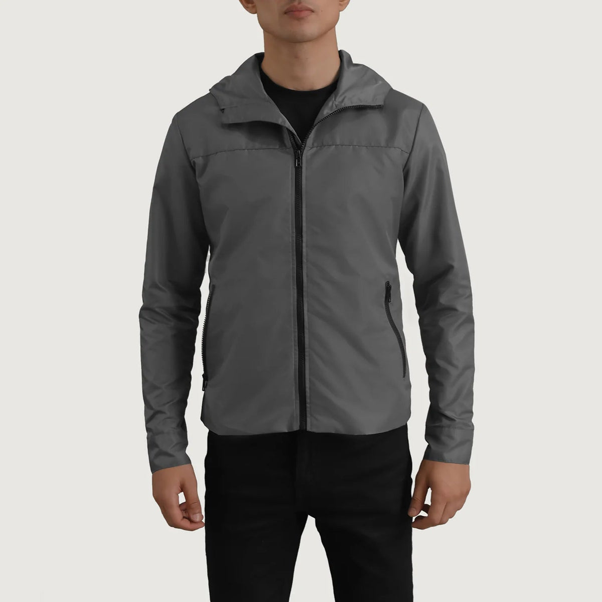 
클로즈업 상세 of Classic Collar & Zipper With Inside Wind Flap. Hardware on Wesley Grey Hooded Windbreaker 가죽 자켓 남성용