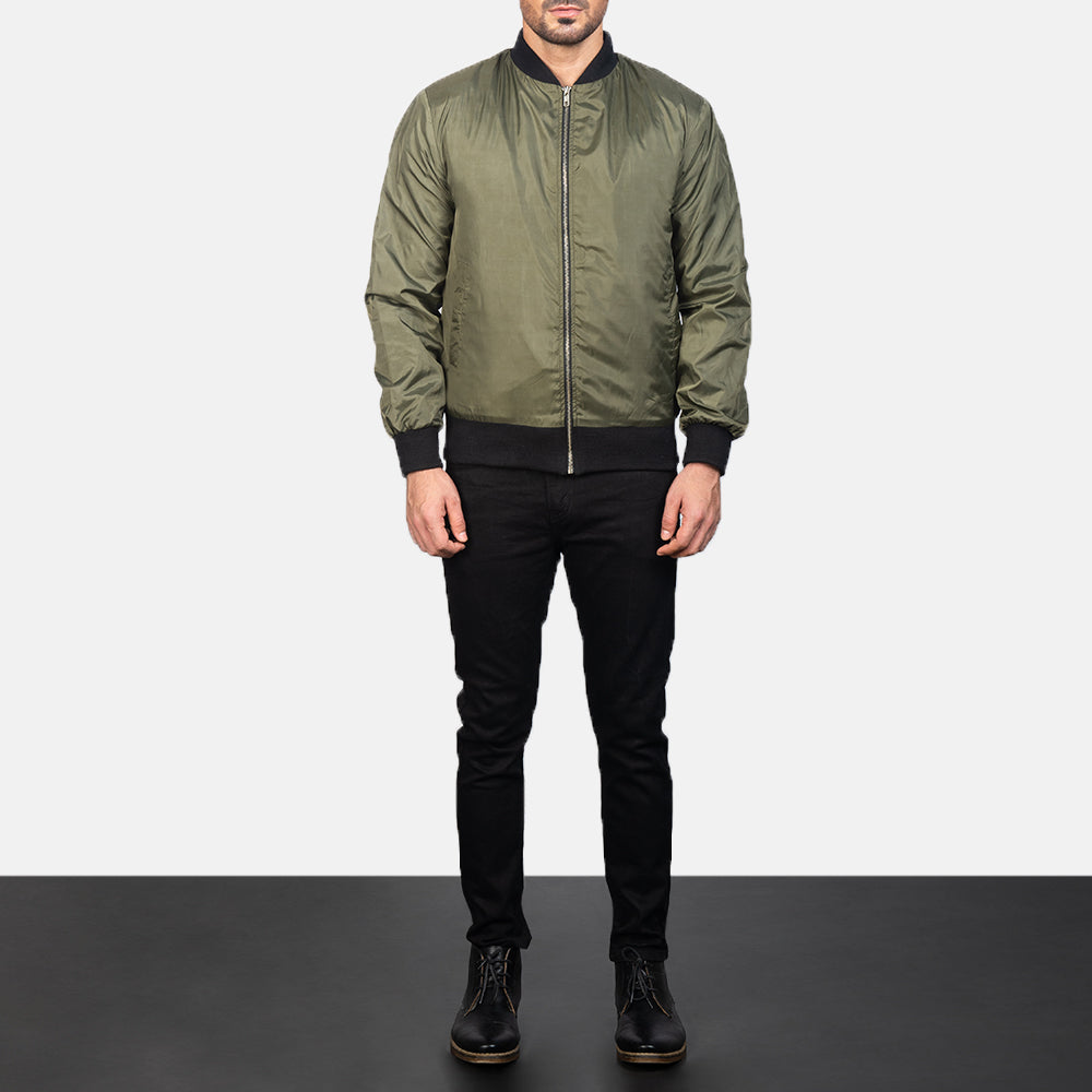 Men's Zack Green 가죽 봄버 자켓 남성용 - Lateral Side Profile View Showing Sleeve Cut &amp; Athletic Taper Fit