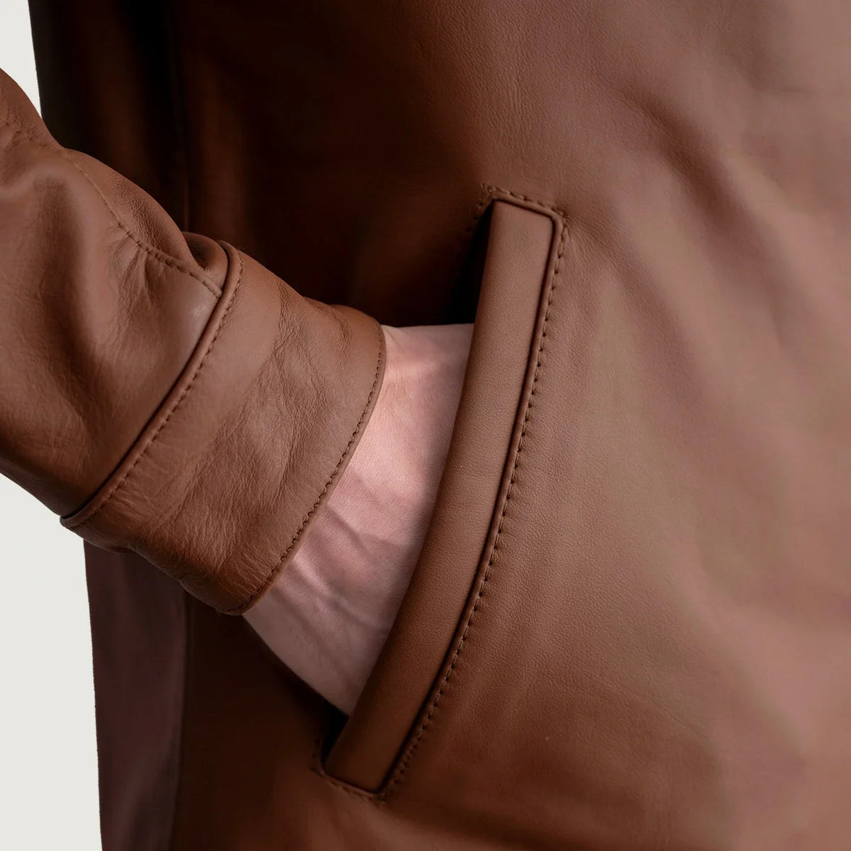
Authentic Cowhide Leather with Aniline Finish Grain Texture & Heavy-Duty Seam Stitching Detail